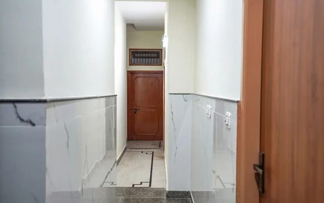 Fabhotel Shri Ram Mohan Palace