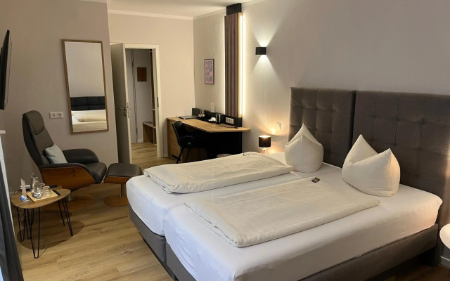 Senator Hotel