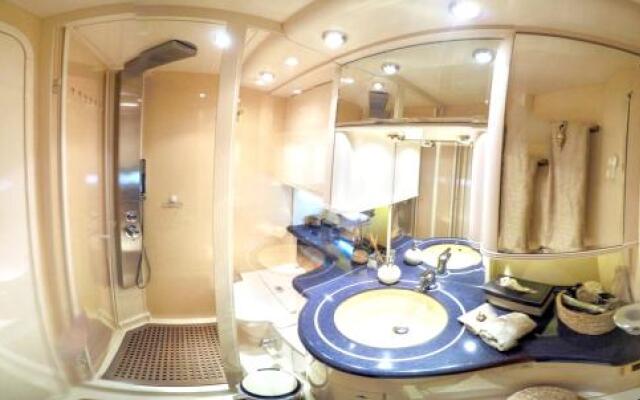 Holiday home Leoforos Poseidon
