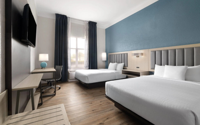 Wingate by Wyndham Savannah Gateway