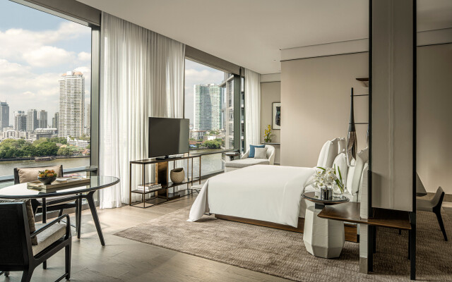 Отель Four Seasons Bangkok at Chao Phraya River