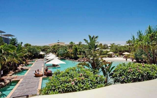 Resort & Spa Kingscliff 5212/13