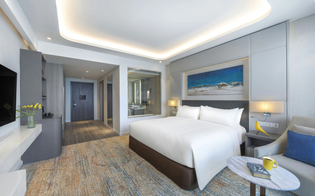 voco Scenia Bay Nha Trang by IHG – Guest Rooms – Nha Trang