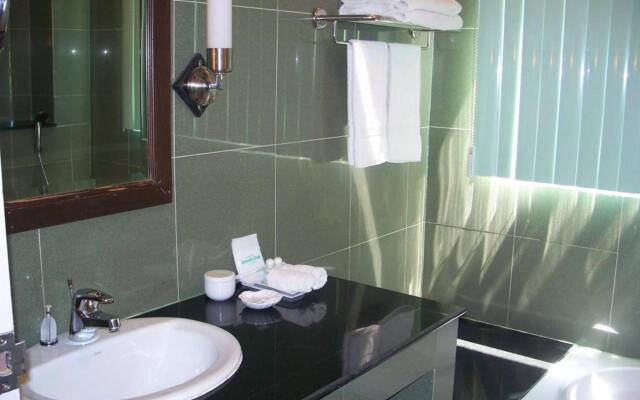 Kasem Garden Hotel Surin