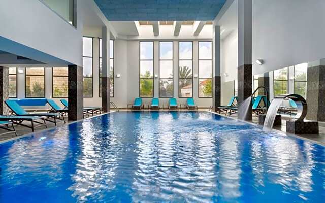 Ramada Olivie Nazareth