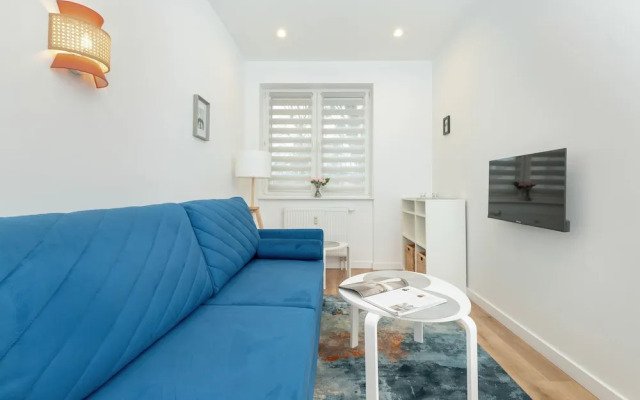 Charming Apartment in Gdynia by Renters