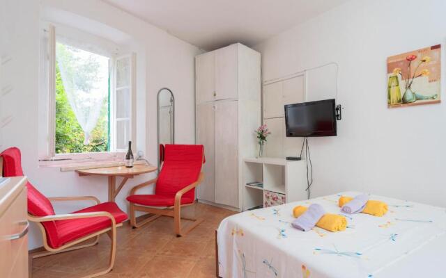 Apartman studio Stari Grad - 1