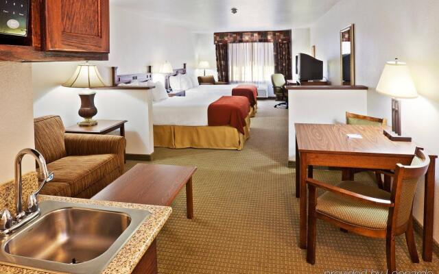 Holiday Inn Express Hotel & Suites Oklahoma City - Bethany, an IHG Hotel