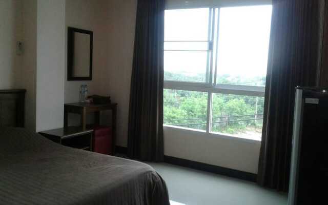 Apartment Baan Khun Mae