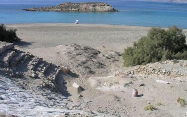 Nama LUXURY Villa 250m from the sea @Makry Gialos