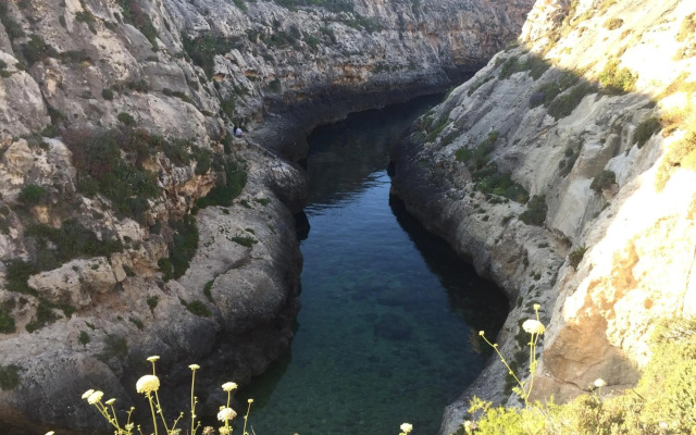 Newly furnished appt in Gozo