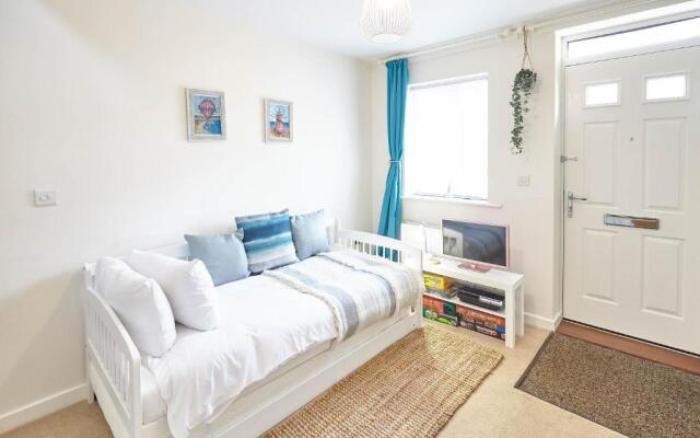 Host Stay Coach House Retreat