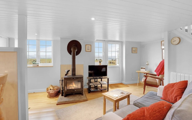 Hill House Hideaway - North East Escapes