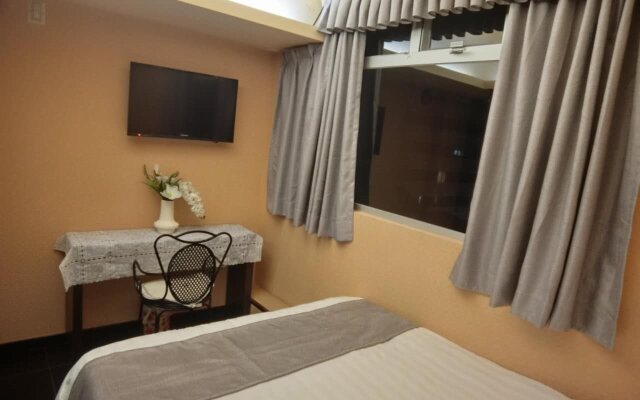 Bloomy Hotel