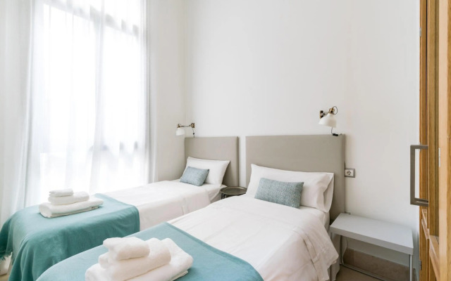 Stylish Bright Apartment Sevilla Downtown
