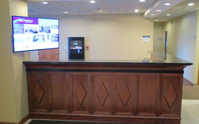Best Western Plus St. Louis West - Chesterfield
