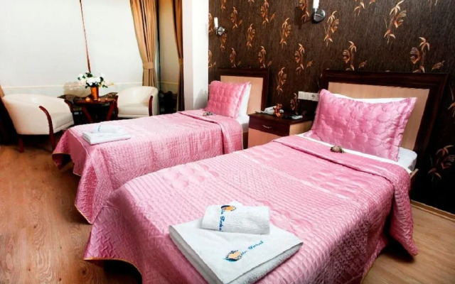 Villa Fokai Hotel