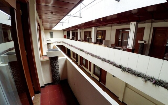Purnama Hotel
