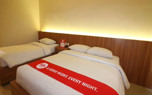 NIDA Rooms Tugu Railway Station