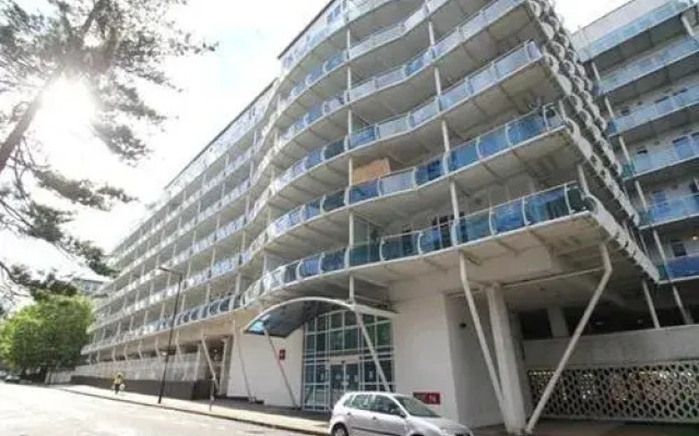 Platinum House Apartment