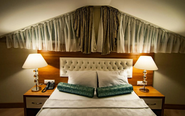 Exelans Hotel
