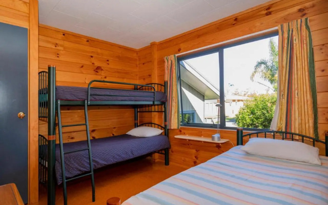 Our Escape - Matarangi Holiday Home