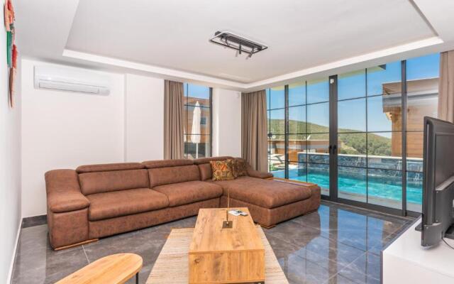 Miel Suites-2 Luxury Villa with Private Pool