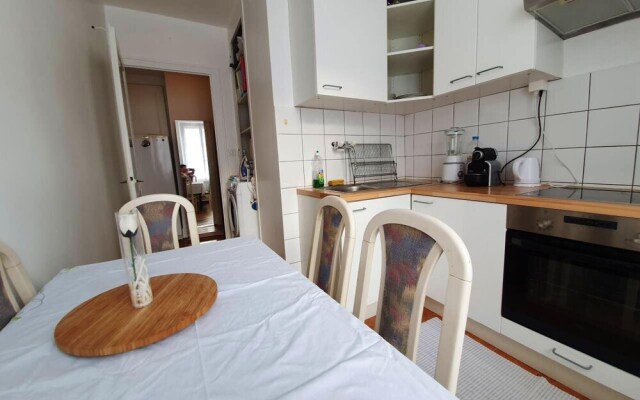 Apartment with One Bedroom in Pâquis-Nations, Genève, with Wonderful City View And Wifi