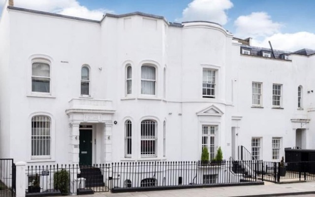 The London Agent Fulham Pied-a-Terre