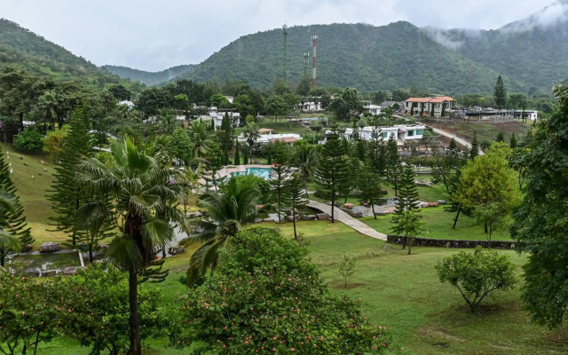 Swiss Valley Hip Resort
