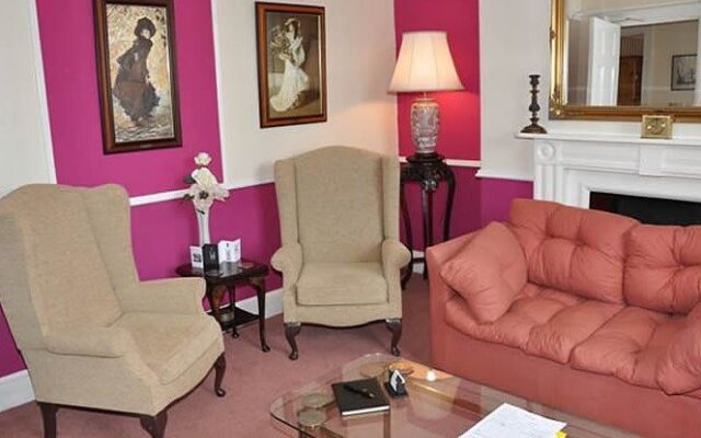 Waterloo House Hotel