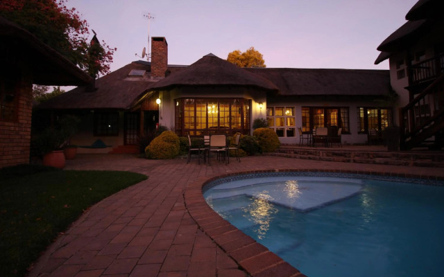 Oak Park Guest House And Conference Centre