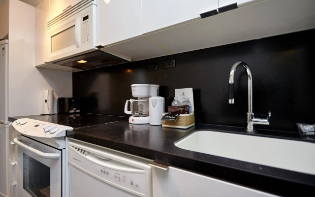 Atlas Suites Furnished Apartments- Iceboat Terrace