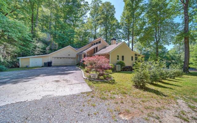 River Compound Multi-House Star5Vacations