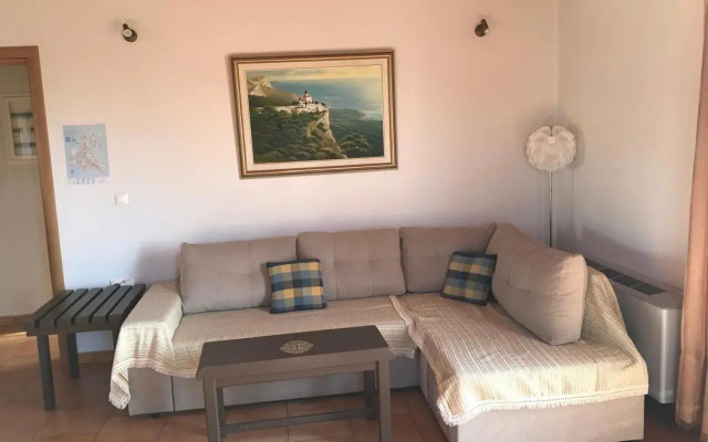 Lotus Sea View Apartments
