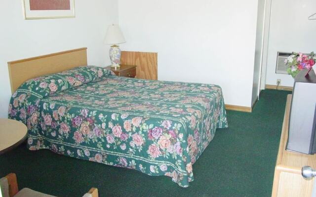 Monticello Inn