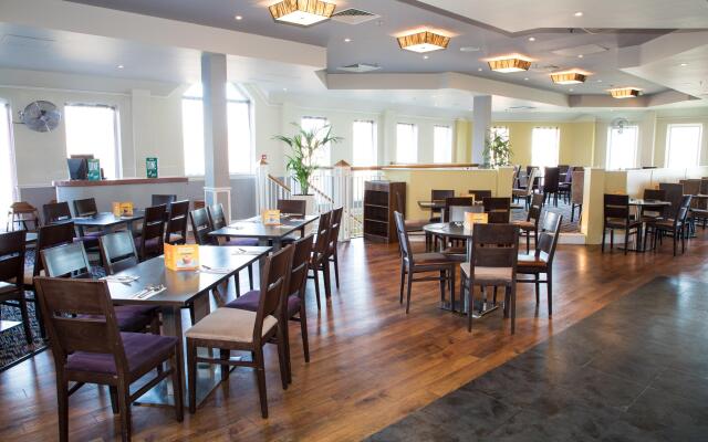 Holiday Inn Slough - Windsor by IHG