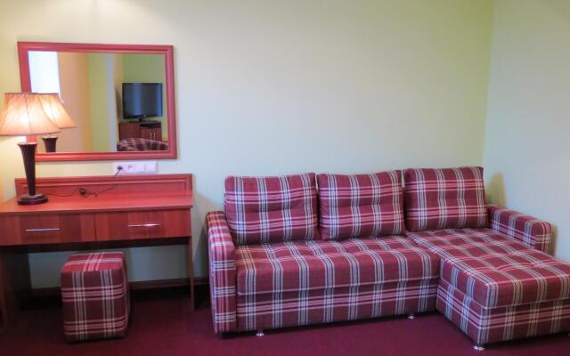 Отель Эсмеральд