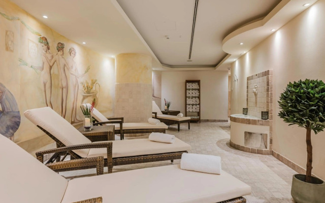 Hotel Mondial am Dom Cologne MGallery Collection