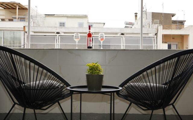 Luxury Suites with JACUZZI by Sea&theCity