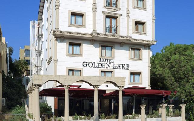 Golden Lake Hotel