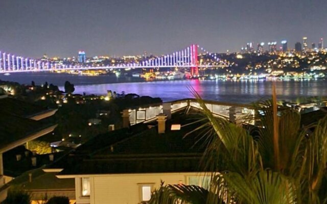 Full Bosphorus view new 3 bedroom apartment beside Çamlıktepe Park in famous Uskudar on the Asian side of Istanbul