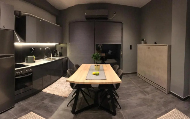L apartment