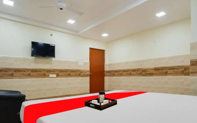Oyo Flagship 804922 Seera Suites