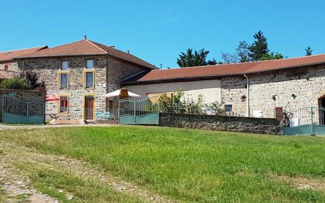 Gîte Saint-Paul-de-Vézelin, 4 pièces, 8 personnes - FR-1-496-87