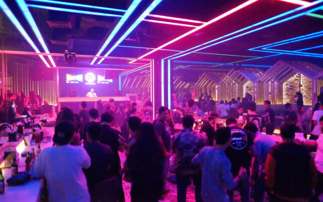 J Icon Hip Hotel