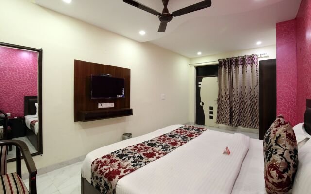 OYO 9040 Hotel Alpine