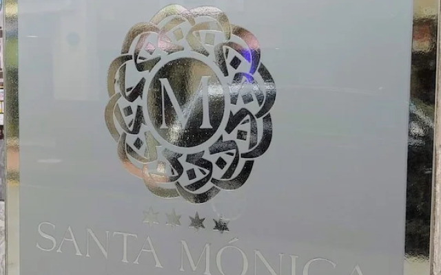 Santa Monica Hotel