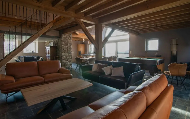 Wonderful Holiday Home in Gouvy with Hot Tub