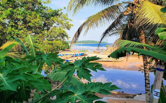 Scorpion Hill Lodge - Hostel